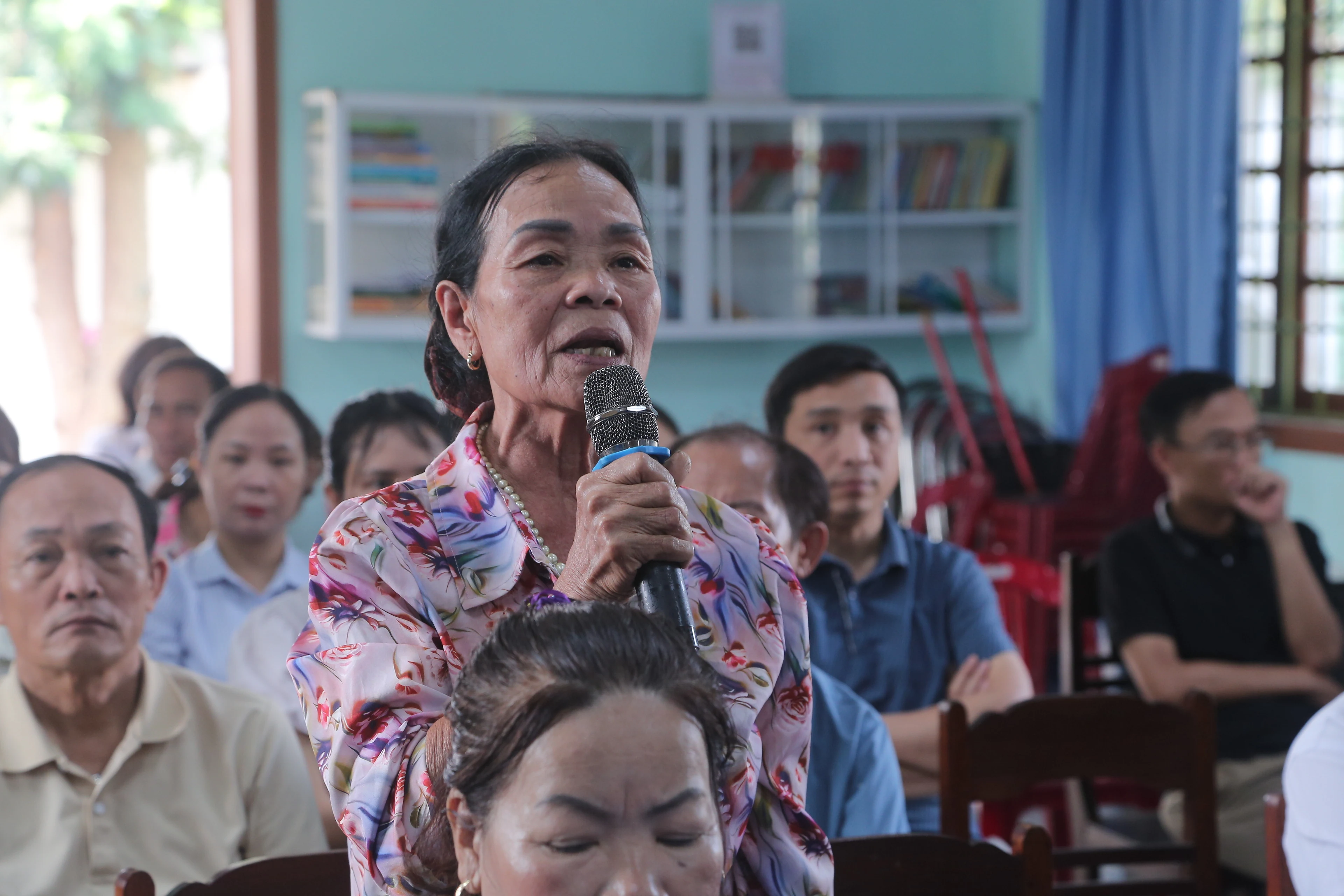 Cử tri mong muốn bố trí cán bộ cấp xã đủ đức, đủ tài để phục vụ Nhân dân tốt hơn
