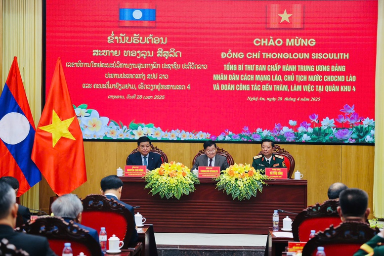 Tổng Bí thư, Chủ tịch nước Lào đến Việt Nam dự Lễ kỷ niệm 30/4