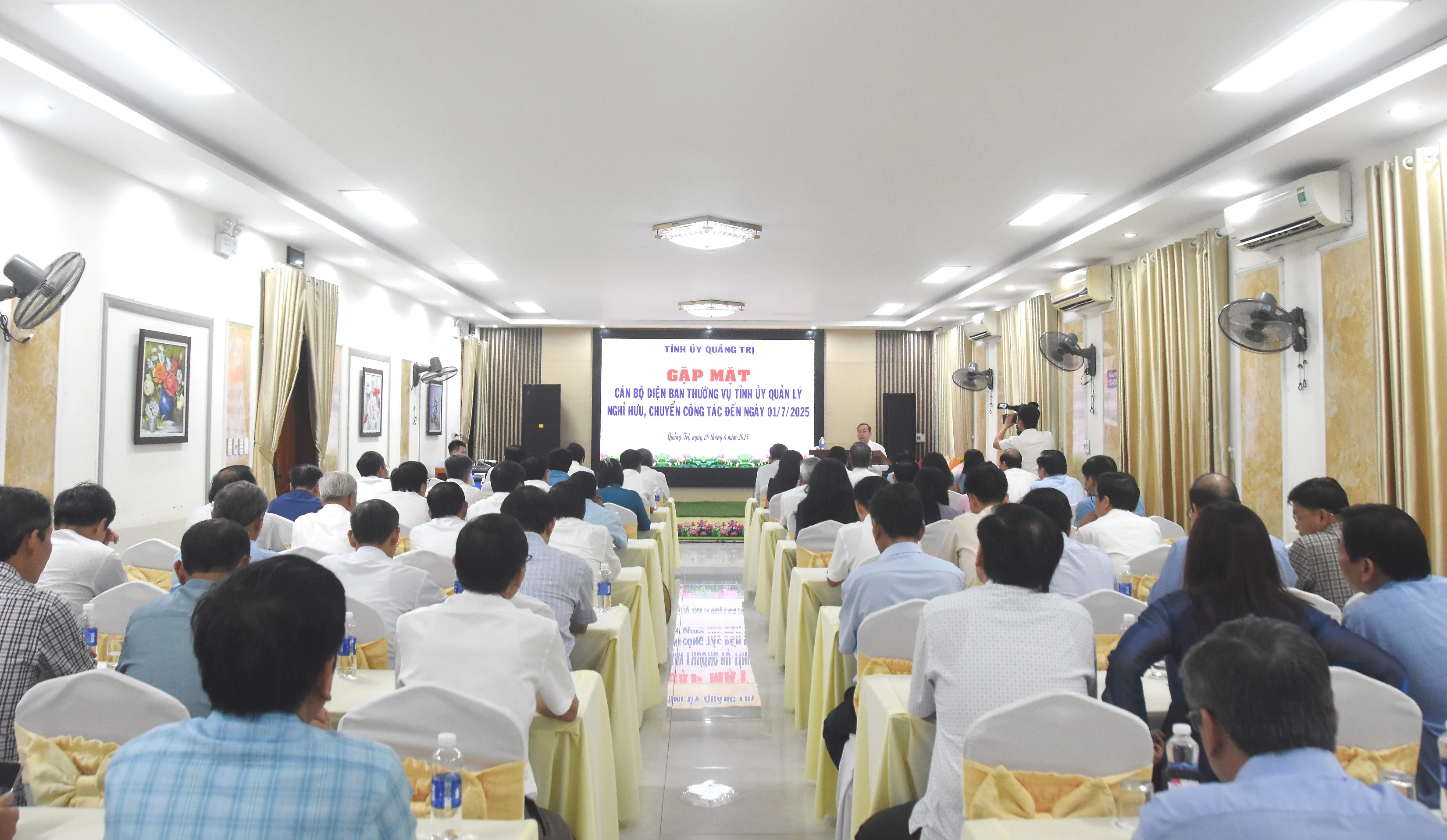 Gặp mặt cán bộ thuộc diện Ban Thường vụ Tỉnh ủy quản lý nghỉ hưu, chuyển công tác đến ngày 1/7/2025