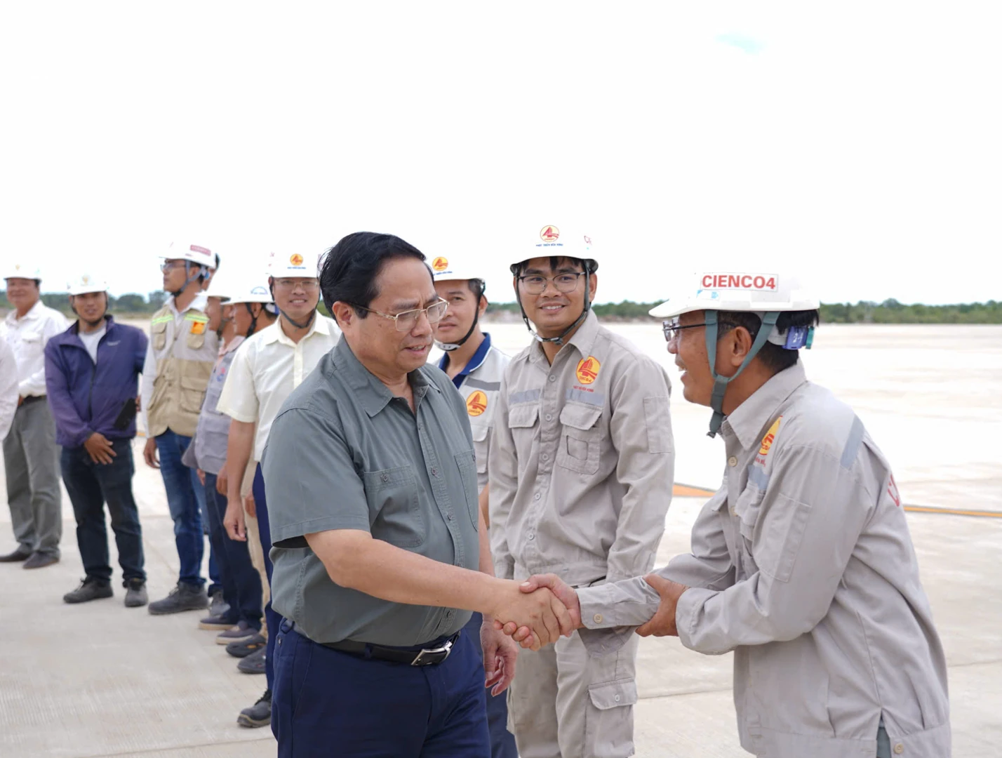 Thủ tướng Chính phủ kiểm tra các công trình trọng điểm ở Quảng Trị