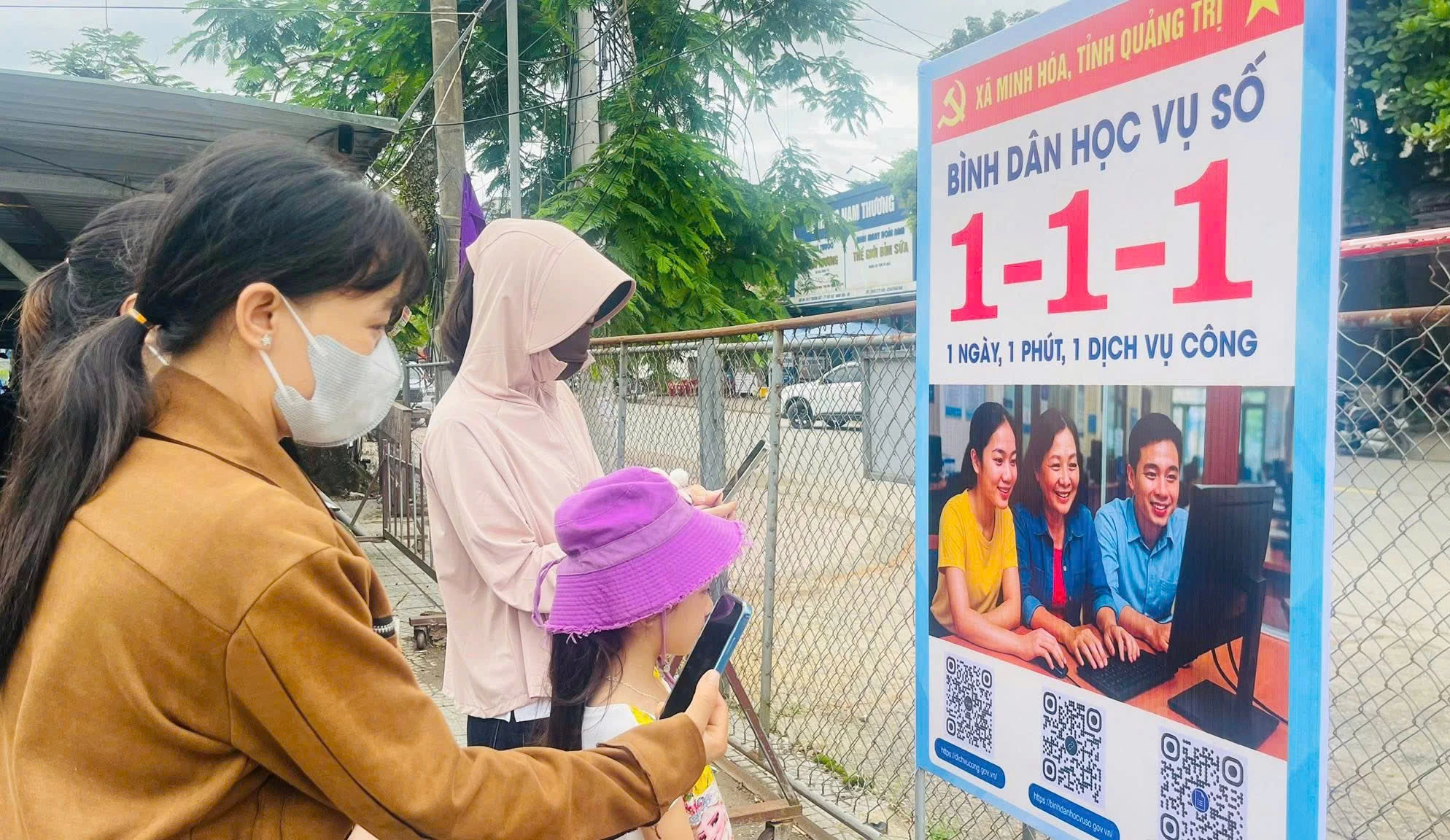 Phong trào “Bình dân học vụ số” ở xã Minh Hóa: Để không ai đứng ngoài cuộc
