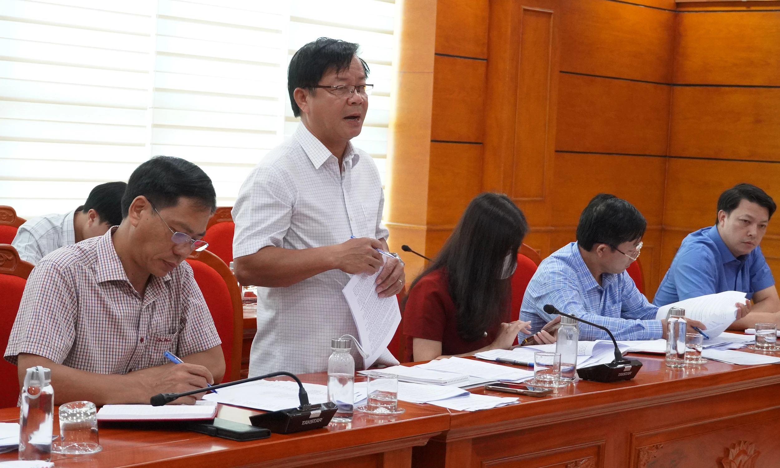 Thẩm tra một số nội dung trình tại kỳ họp thứ 2, HĐND tỉnh khoá VIII